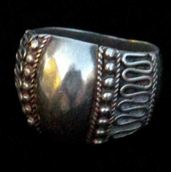 Vintage Other - VINTAGE ESTATE Hand-Made Bali Sterling Silver Ring